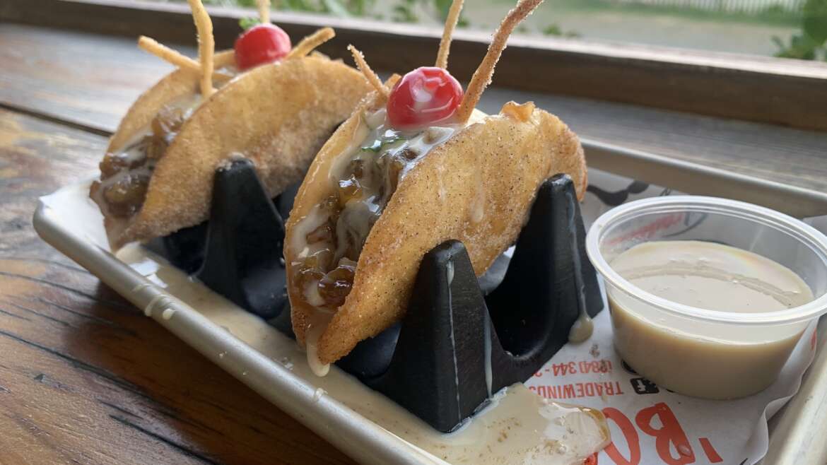 Apple Pie Tacos