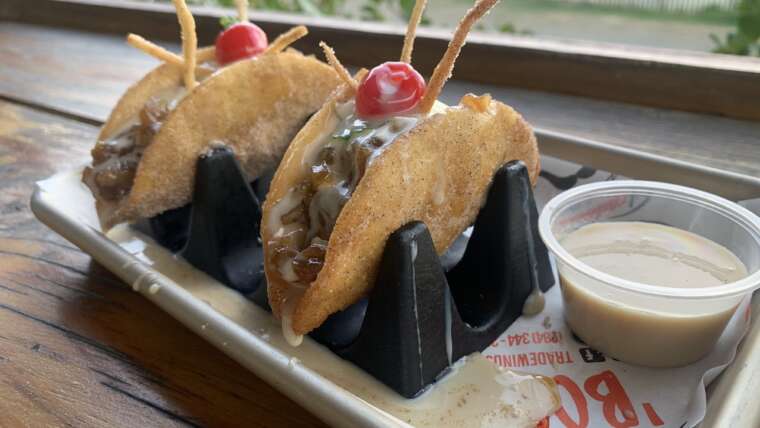 Apple Pie Tacos